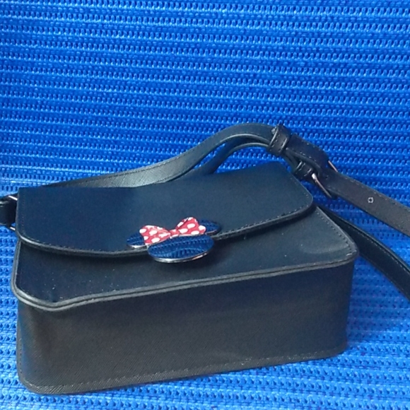 Disney - Picture 5 of 6